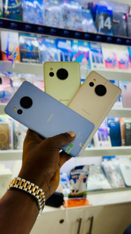 aquos-senses-8-big-0