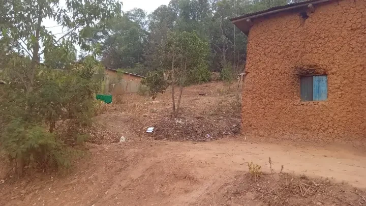 plot-for-sale-on-mt-kigali-big-3