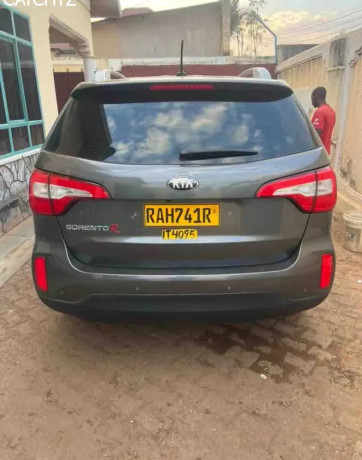 kia-sorento-2013-for-sale-big-3