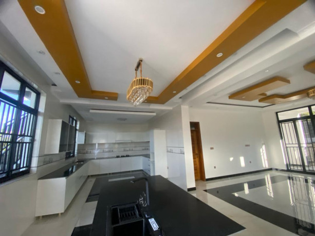 pn034-kibagabaga-kibagabaga-nice-mansion-for-sale-with-nice-view-in-kigali-rwanda-big-1