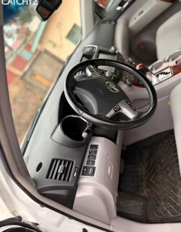 toyota-highlander-hybrid-for-sale-big-3