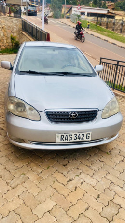 toyota-altis-2004-big-0