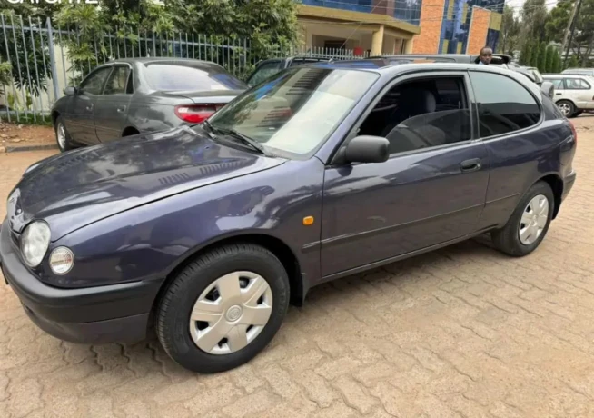 toyota-corolla-big-1