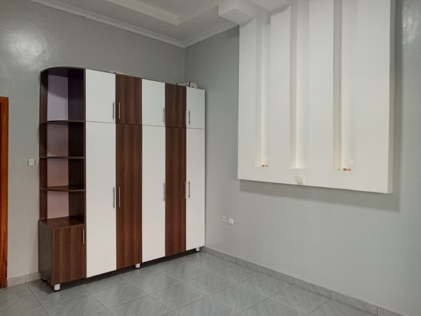 kigali-house-of-4bedroom-for-rent-in-kanombe-big-9