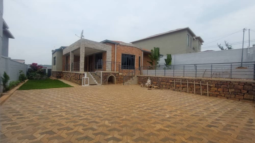 rusororo-unfurnished-house-for-rent-in-kigali-big-0