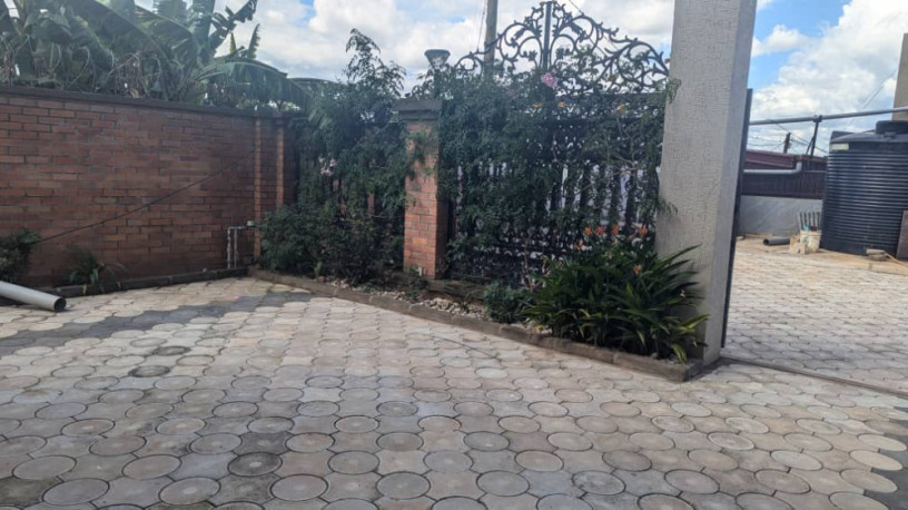 sm118-gisozi-furnished-house-for-rent-with-beautiful-gisozi-view-in-kigali-rwanda-big-4