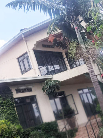 bere-63-meb-kagarama-kagarama-beautiful-house-for-rent-in-kigali-rwanda-big-8