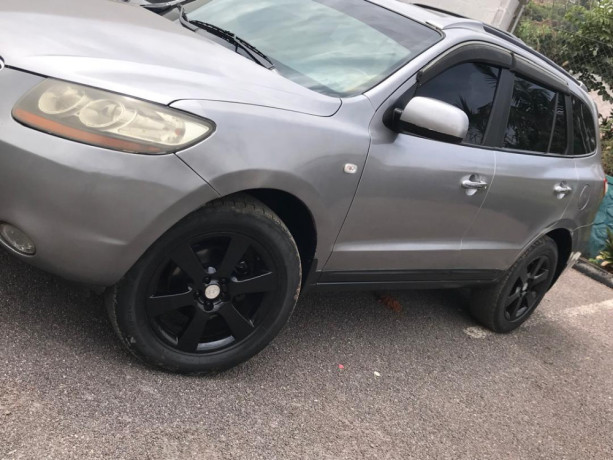 hyundai-santafe-big-4
