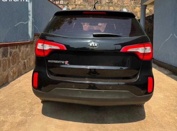 kia-sorento-diesel-for-sale-big-3