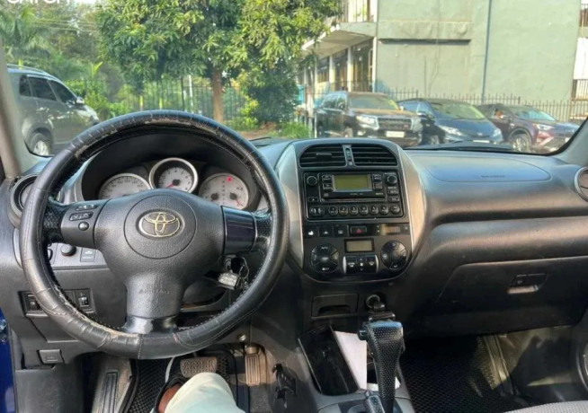 toyota-rav4-big-3