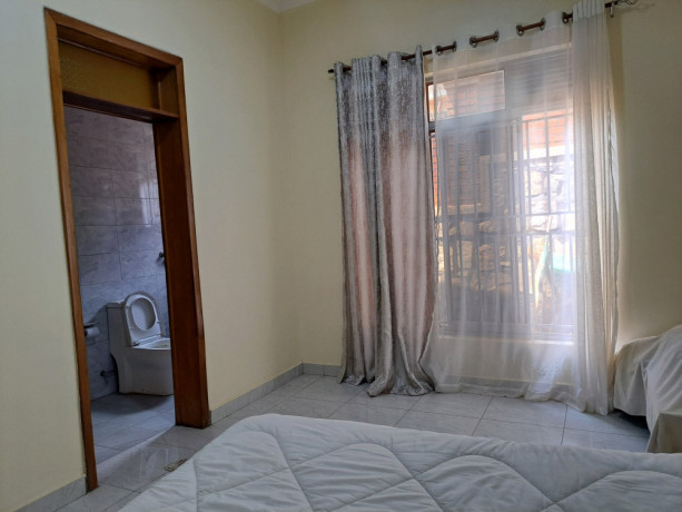 kimironko-modern-house-for-sale-in-kigali-big-3