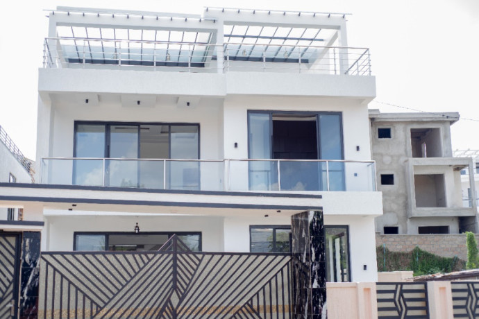 tb008-kibagabaga-kibagabaga-very-big-and-beautiful-house-for-sale-big-0