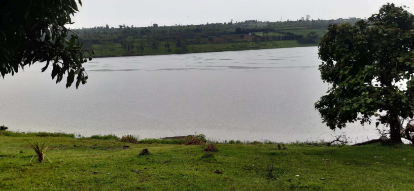 land-for-rent-in-muhazi-lake-access-on-lake-big-0