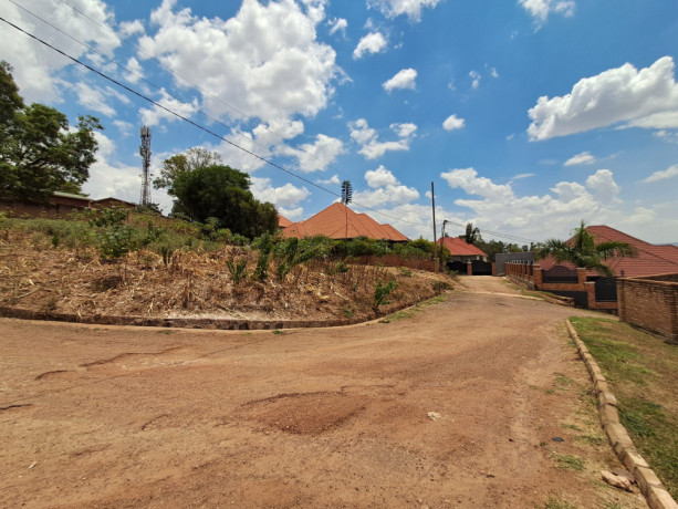 kimironko-residential-plot-for-sale-130million-big-4