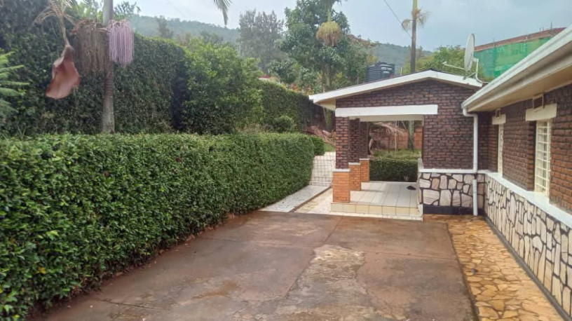 kigali-house-for-sale-in-nyamirambo-big-5