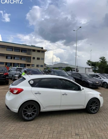 kia-forte-automatic-2011-for-sale-big-2