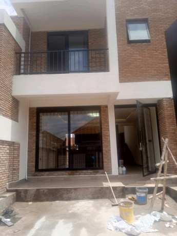 kigali-unfurnished-house-for-rent-in-kicukiro-big-0