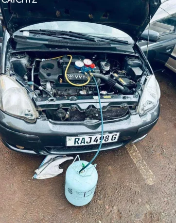 toyota-yaris-manual-2004-for-sale-big-4