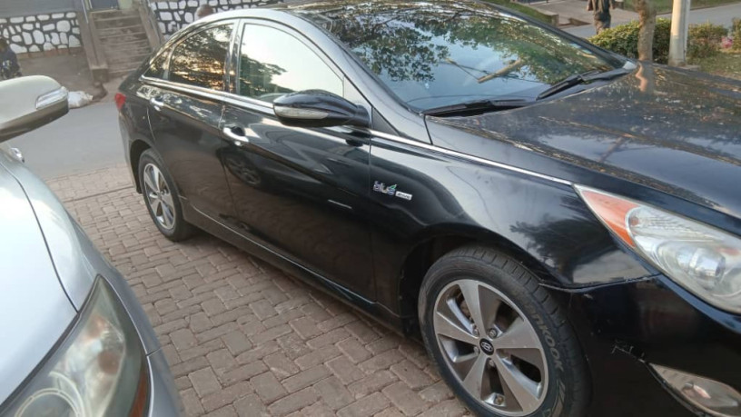 hyundai-sonata-big-0