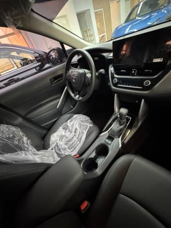 toyota-corolla-hybrid-2025-black-sedan-for-sale-big-7