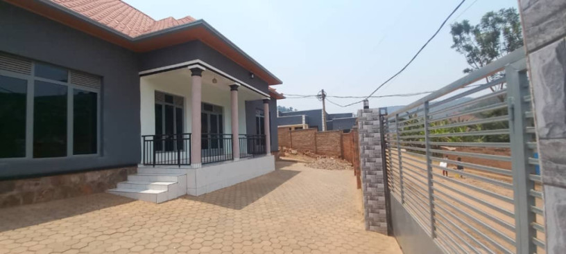 birembo-house-for-sale-big-2