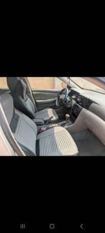 toyota-corolla-big-0