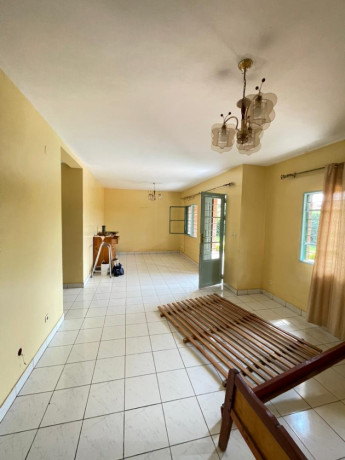 gacuriro-vision-2020-house-for-sale-with-350-sqm-big-2