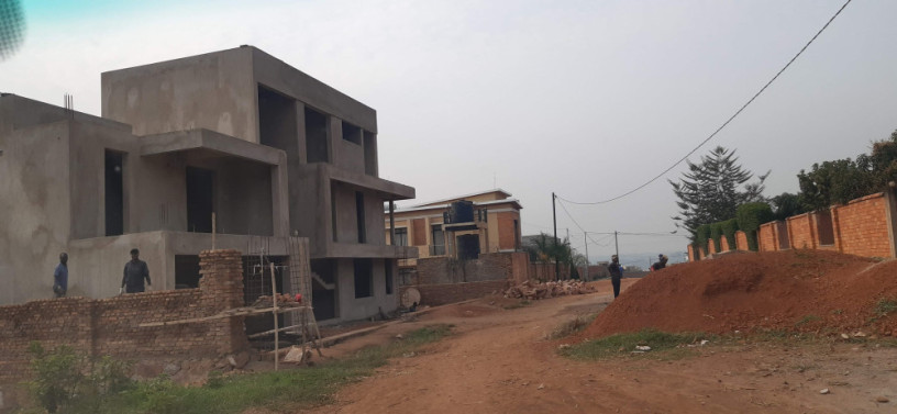 kigali-plot-for-sale-in-gacuriro-big-3