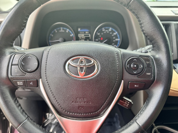 2018-toyota-rav4-xle-big-5