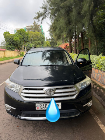 toyota-highlander-big-1