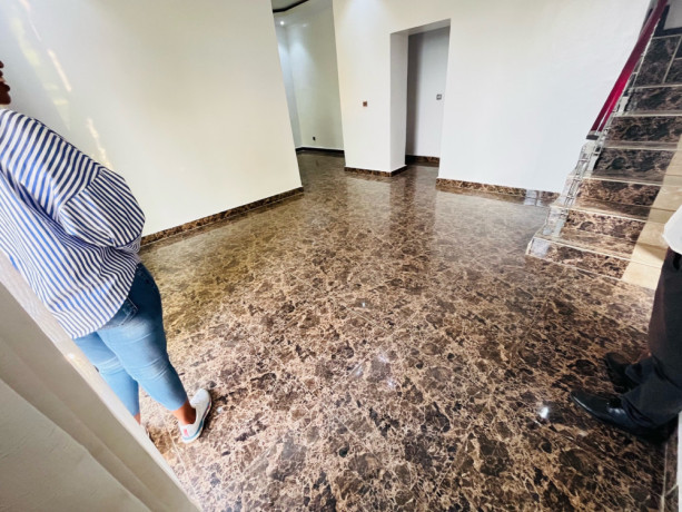 gacuriro-unfurnished-house-for-rent-in-kigali-big-1