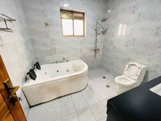 kibagabaga-5bedrooms-unfurnished-new-house-for-rent-at-1000usd-big-7