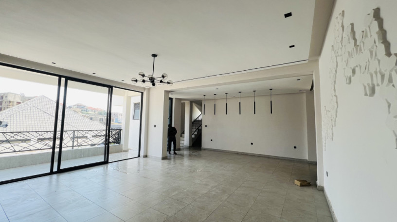 kibagabaga-modern-house-for-sale-in-kigali-big-3