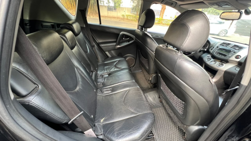 toyota-rav4-big-3