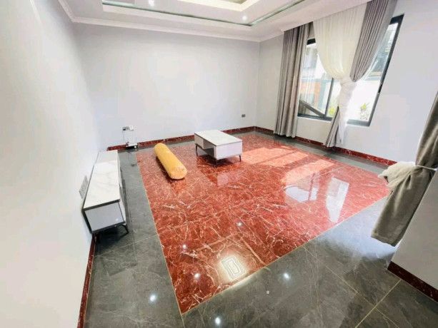 unfurnished-house-for-rent-big-6