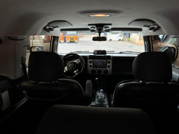 tb-130-toyota-toyota-fj-automatic-2015-for-sale-at-35500-usd-make-toyota-cruiser-fj-big-11