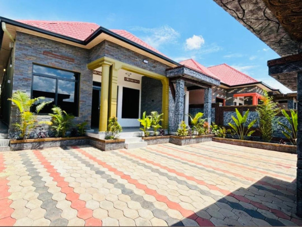 kigali-rwanda-house-for-sale-in-kagarama-muyange-big-0