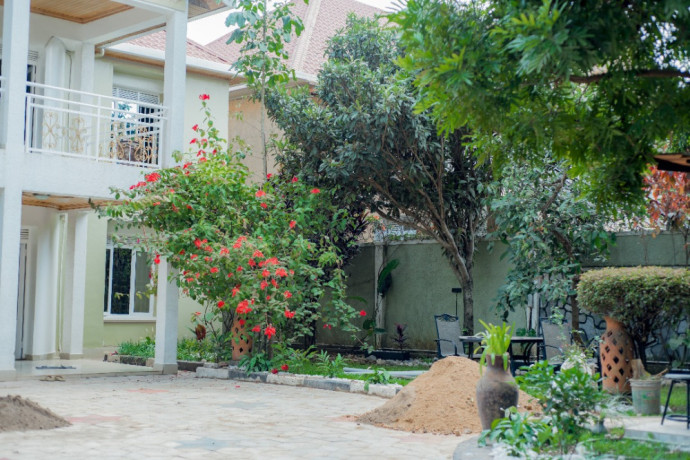 gacuriro-very-nice-house-for-rent-in-kigali-big-1