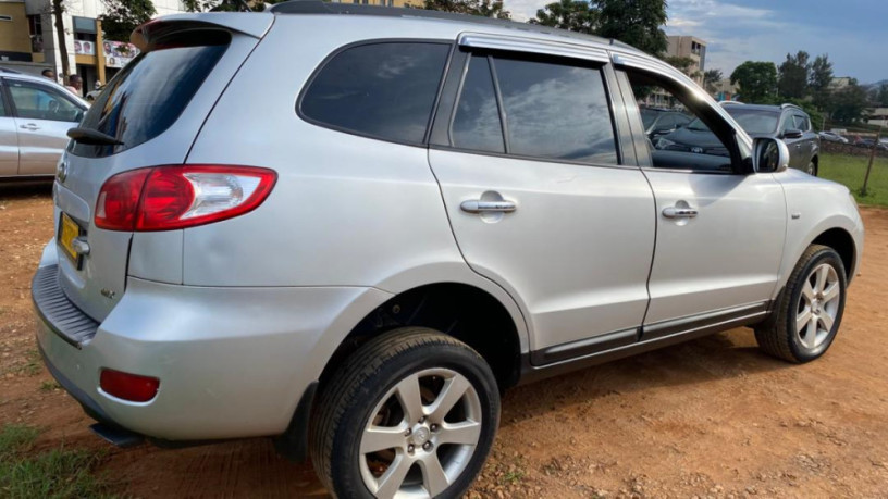 hyundai-santafe-big-3