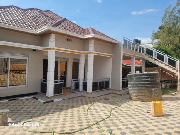 inzu-tugurisha-kibagabaga-big-1