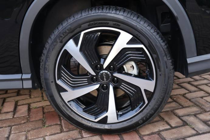 ep-063-2025-byd-sealion-05-dm-i-plug-in-hybrid-suv-location-kigali-rwanda-big-5