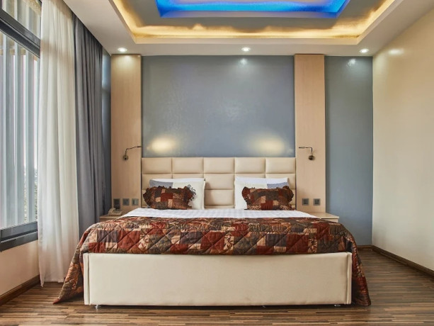 nyarutarama-beautiful-apartment-for-rent-in-good-neighborhood-big-8