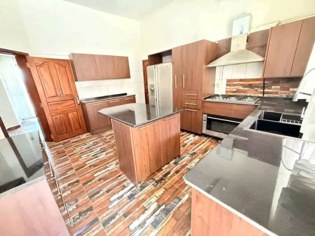 gacuriro-near-simba-center-4bedrooms-fully-furnished-house-for-rent-at-2000-on-tarmac-y-big-3