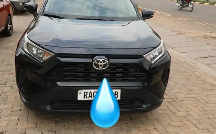 toyota-rav4-big-1