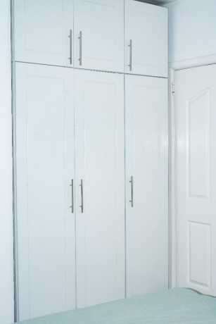 db-184b-gacuriro-gacuriro-well-furnished-house-for-rent-with-shared-swimming-pool-in-kigali-rwanda-big-9