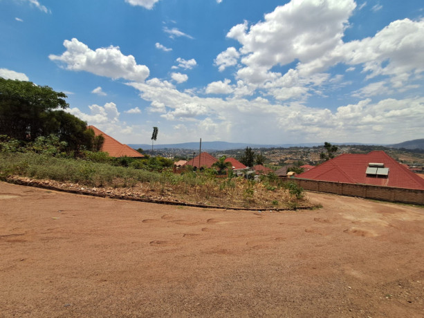 kimironko-residential-plot-for-sale-130million-big-2