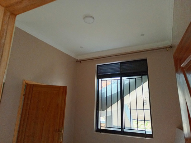 kigali-unfurnished-2bedroom-apartment-for-rent-in-rebero-big-4