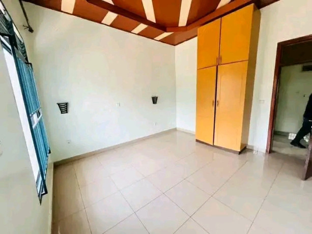 kibagabaga-unfurnished-5bedrooms-house-for-rent-at-1000-in-good-location-big-5