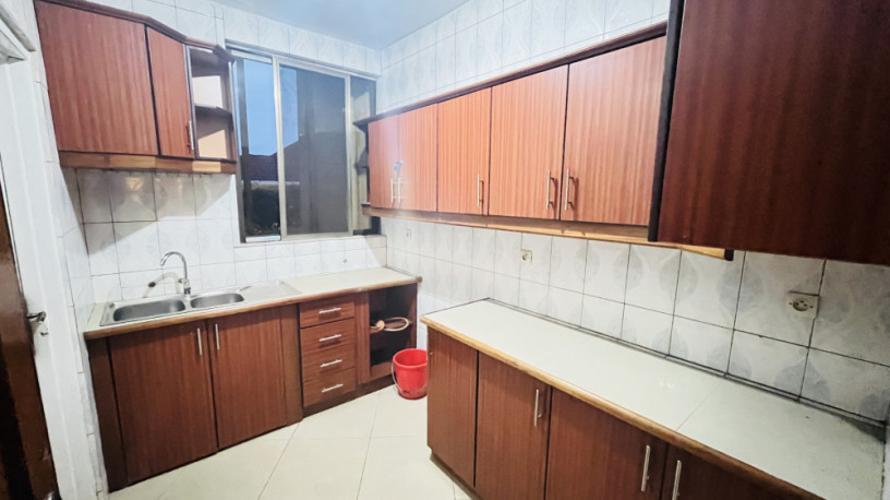 nyarutarama-near-to-green-hills-unfurnished-apartment-for-rent-big-2