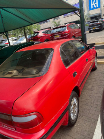 toyota-carina-big-3